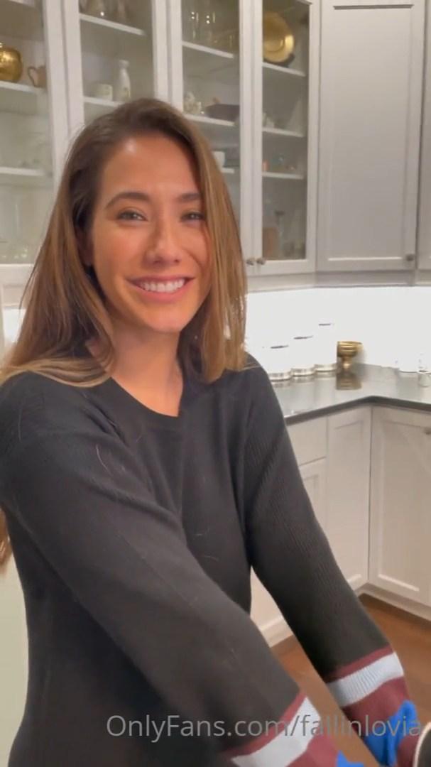 Eva Lovia Nude Kitchen Blowjob Onlyfans Video Leaked Influencers Gonewild