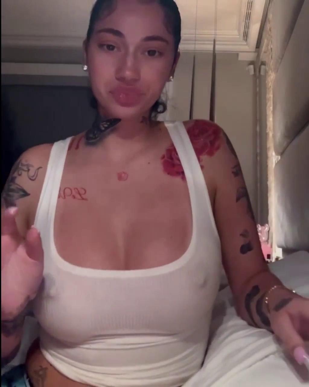 bhad bhabie sexy nipple pokies top snapchat video leaked pnpdvh 1