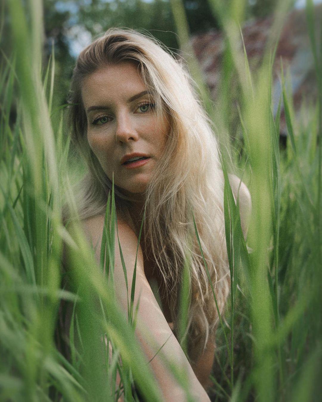 kat wonders nude outdoor teasing onlyfans set leaked avpzor 